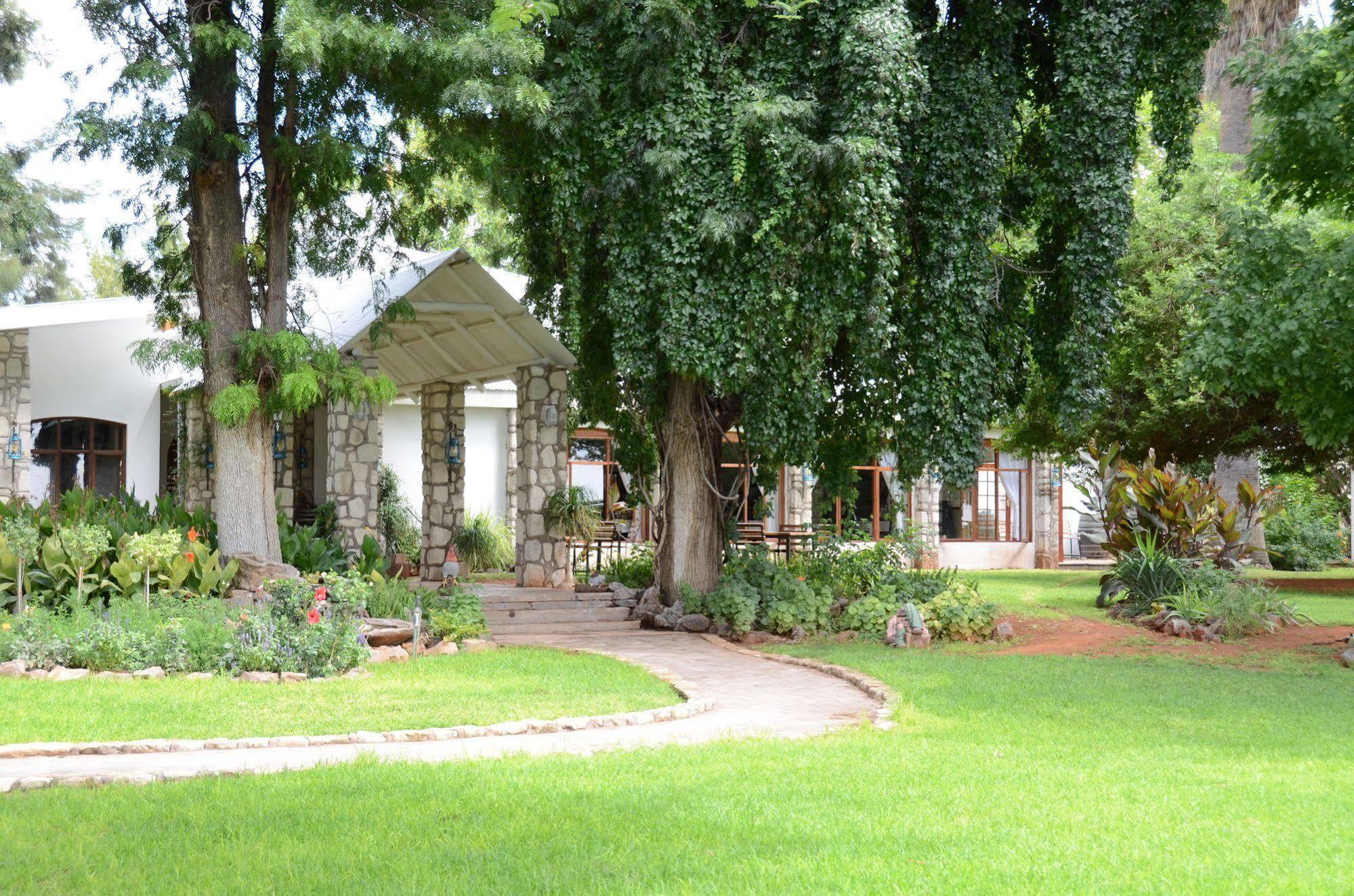 Kalahari Farmhouse, Namibia 호텔 마리엔탈 외부 사진