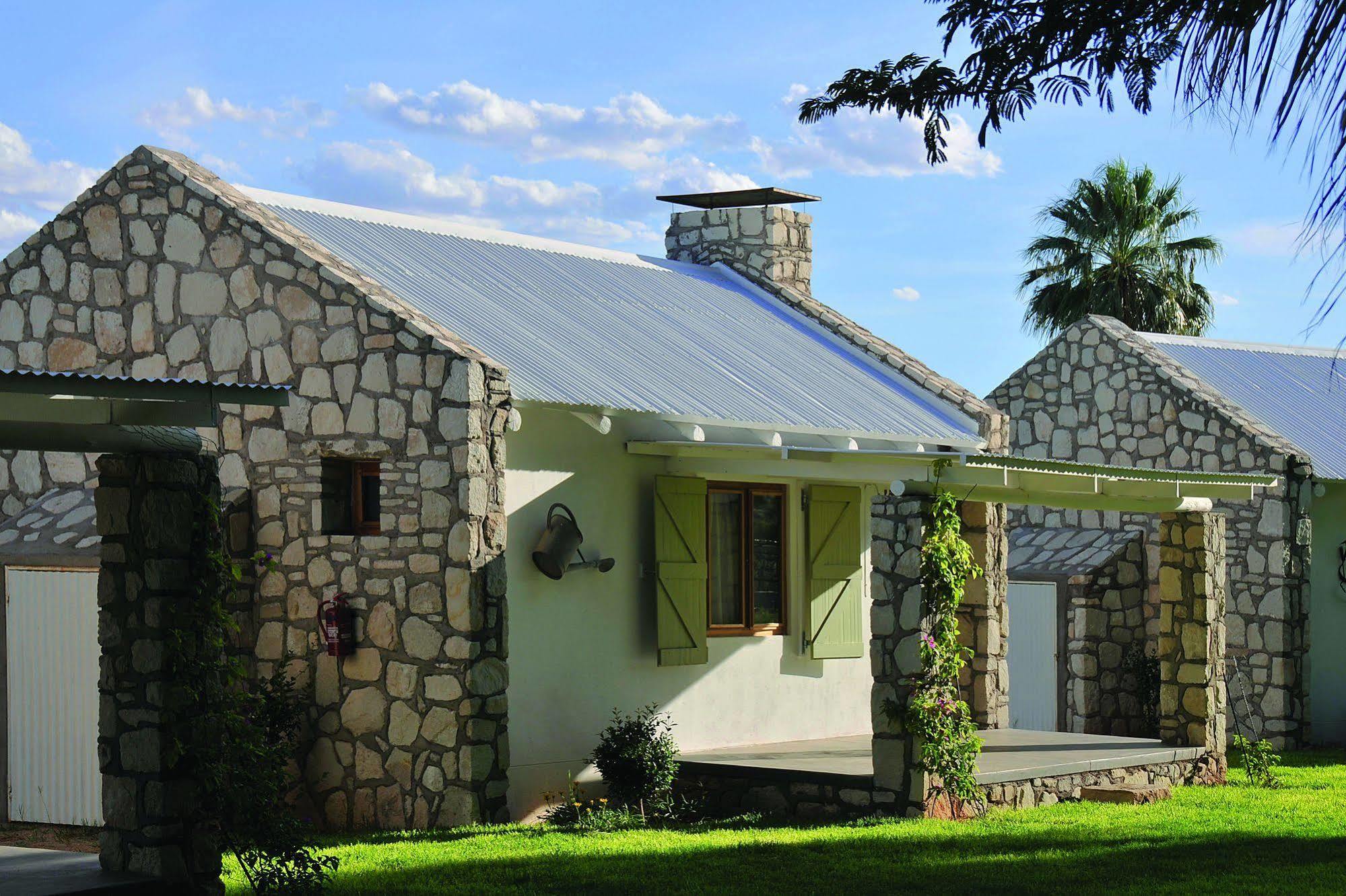 Kalahari Farmhouse, Namibia 호텔 마리엔탈 외부 사진