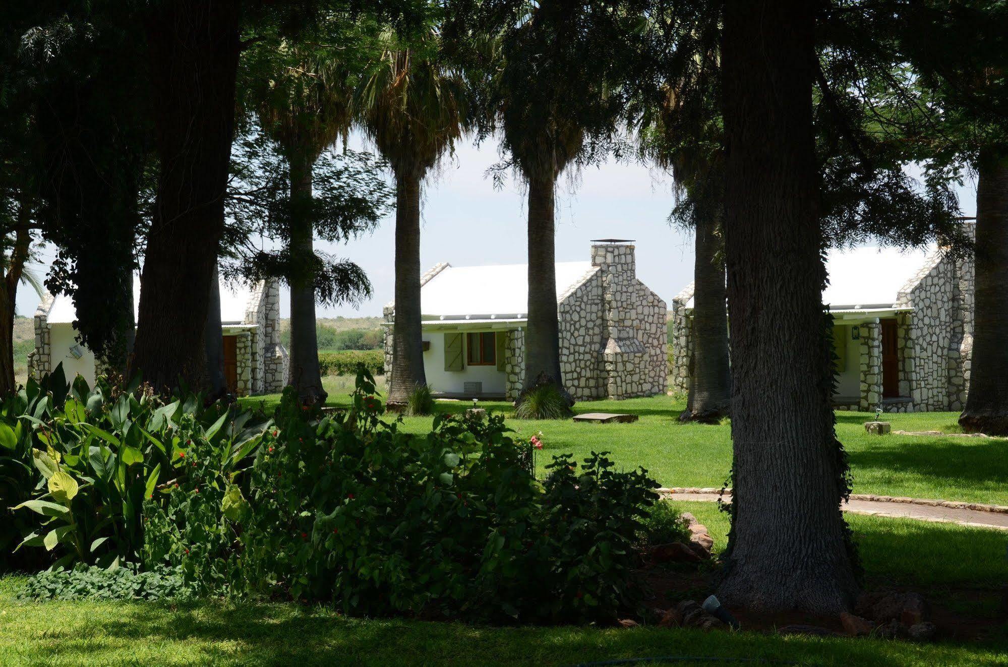 Kalahari Farmhouse, Namibia 마리엔탈 외부 사진